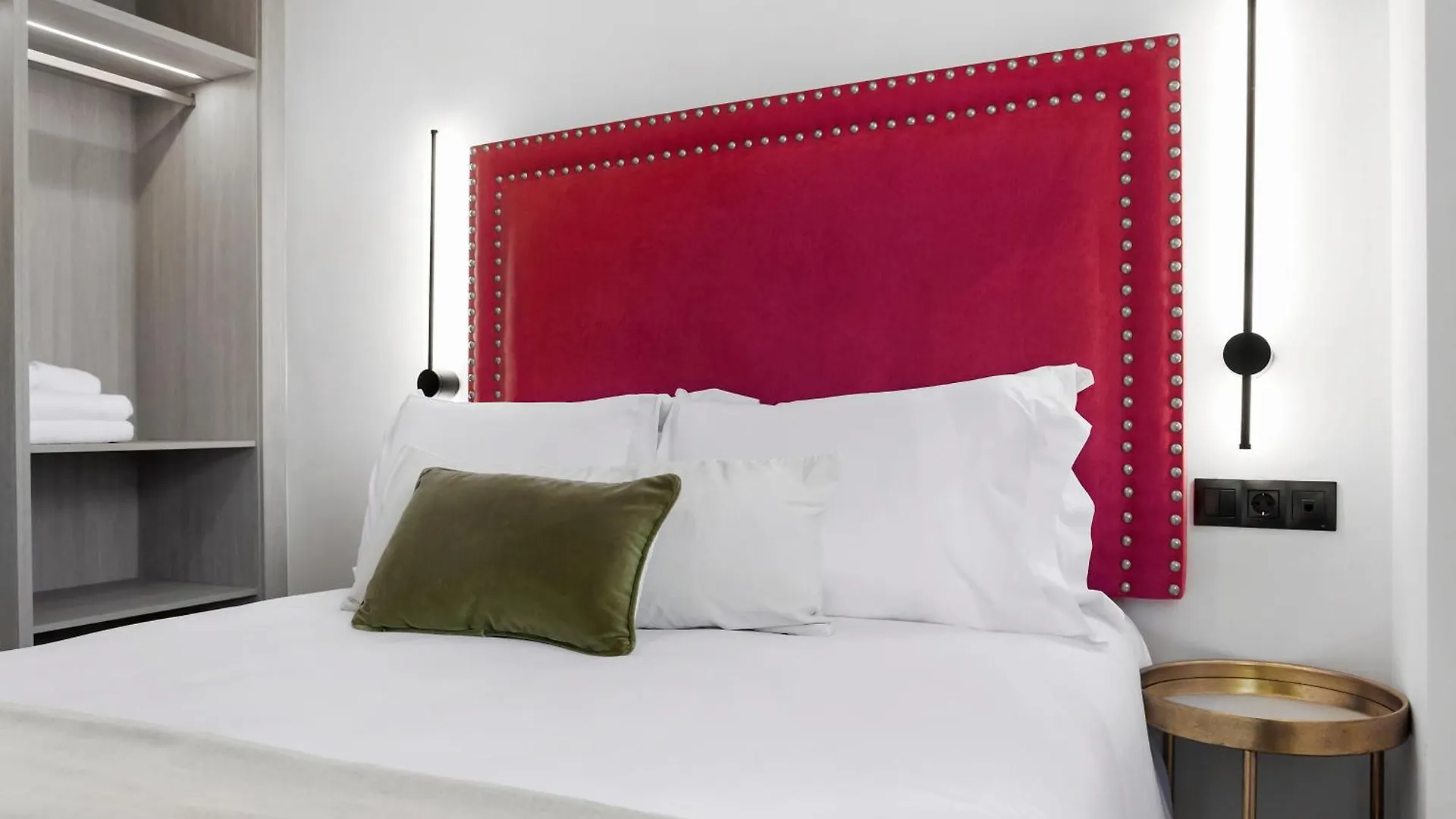 Hotel Aptos Alejandra Home Granada Spanien
